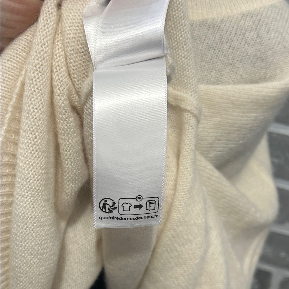 Allude 100% Cashmere Oversized Cream Sweater Size S Luxury Minimalist Luxury - Picture 11 of 14